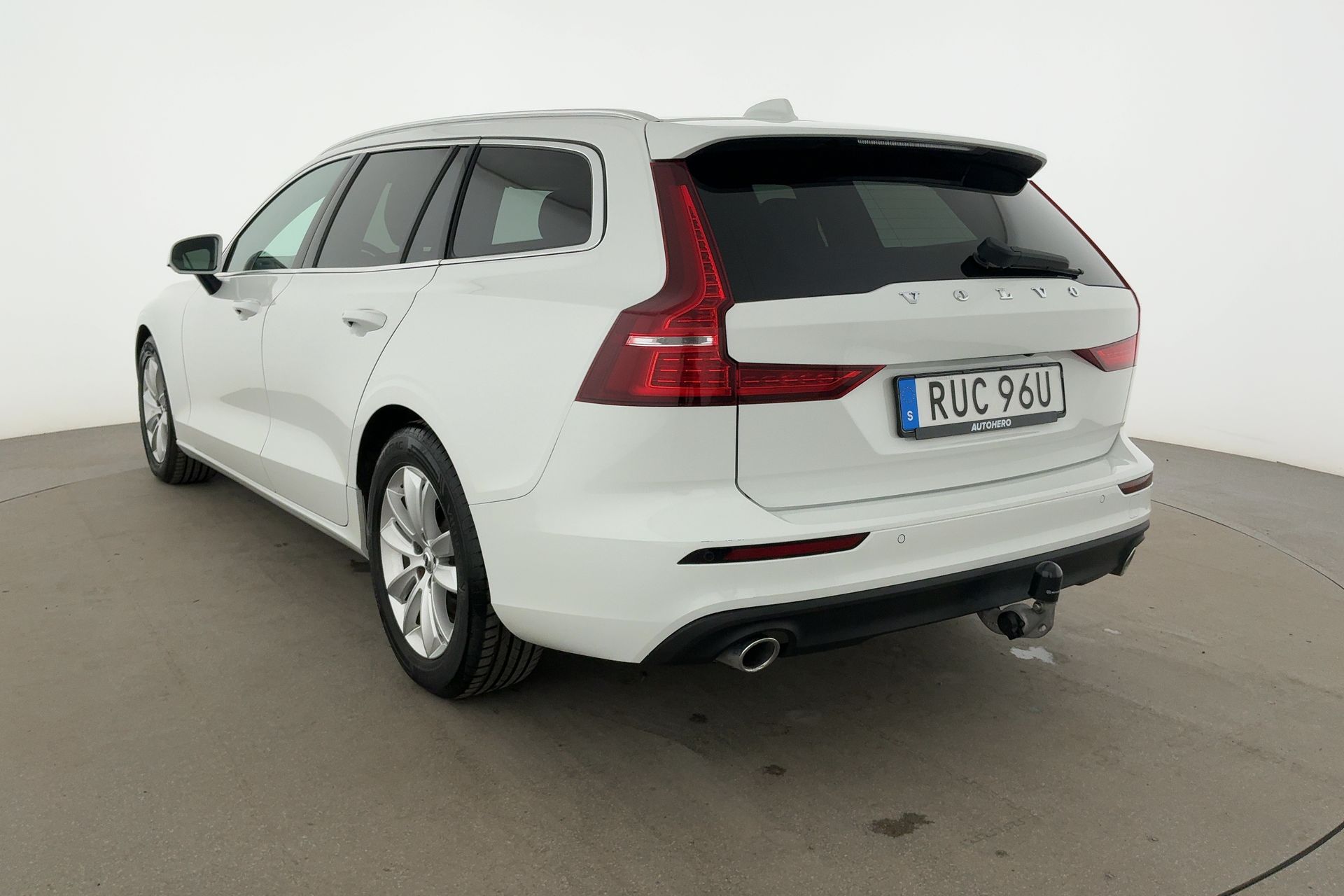 Volvo V60 D4 2020, bild 3/48