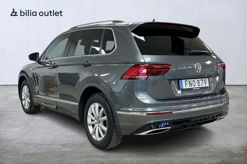Bild 3 av Volkswagen Tiguan 2.0 TDI 4Motion 240hk R-Line Drag B-kam P-värme Navi