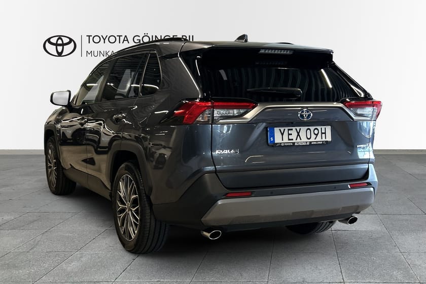Bild 2 av Toyota RAV4 Hybrid AWD-i Executive Premium JBL Panorama Vinterhjul