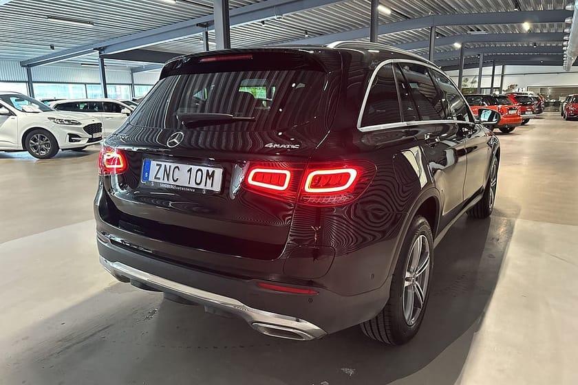 Bild 4 av Mercedes-Benz GLC 300 e 4MATIC Backkamera Burmester Navi Värmare Skinn