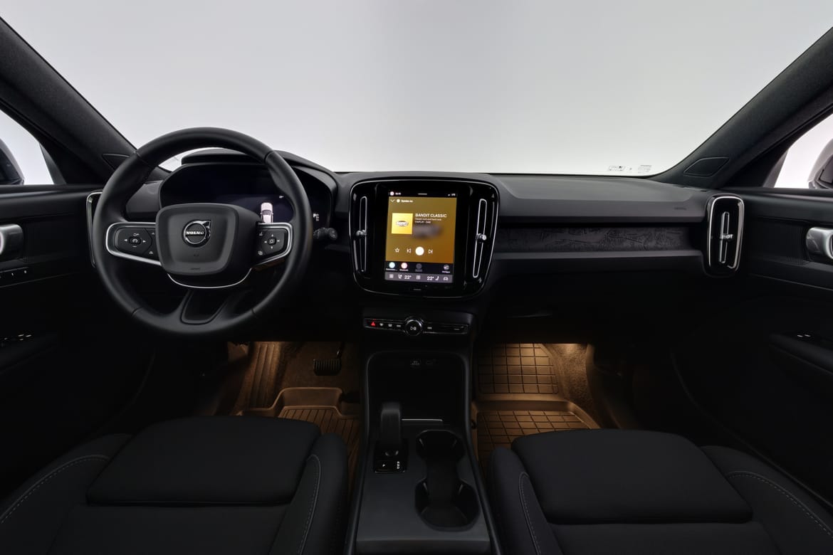 Volvo EX40 2025 - miniatyr 8
