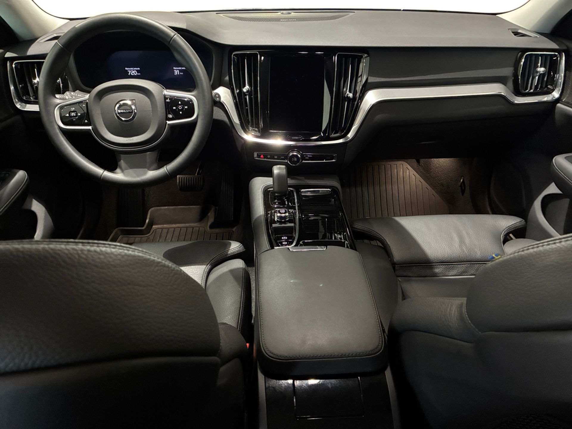 Volvo V60 T6 Plus Dark Nordic 2025, kuva 6/10