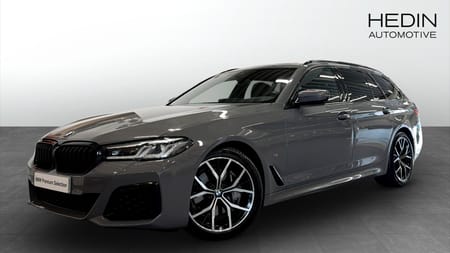 BMW 530d xDrive Touring M Sport Hi-Fi Pano HUD Komfortstol Drag 4-zon