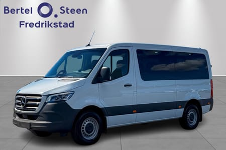 Mercedes-Benz Sprinter 9 seter TAXI versjon med rullestorampe