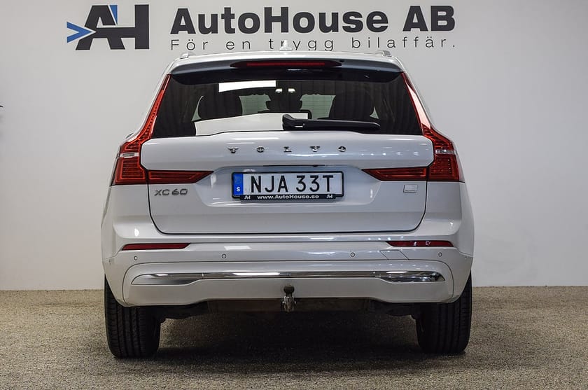 Bild 5 av Volvo XC60 Recharge T6 AWD Core Edition Glastak Drag Värmare 4,99%