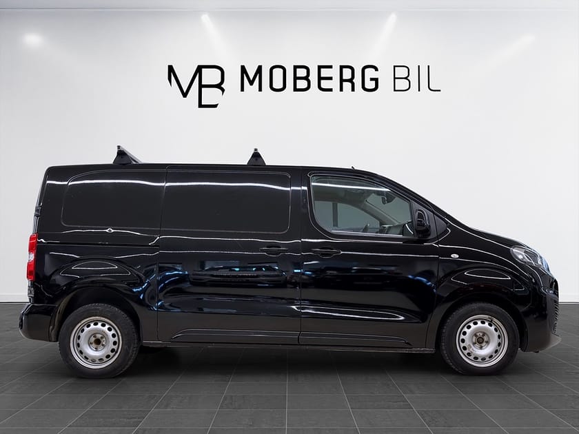 Bild 4 av Citroën Jumpy Van IP 2.0 BlueHDi 177hk 360 Drag P-Värmare