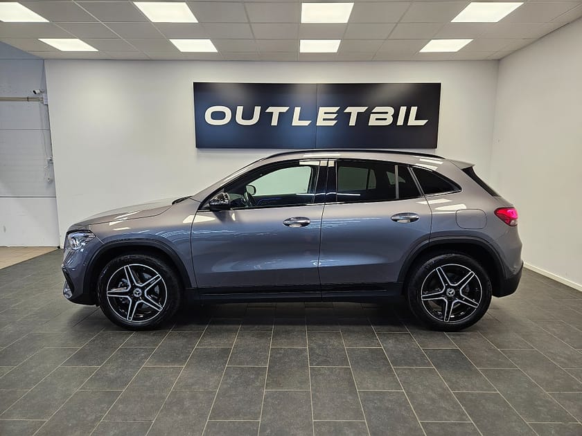 Bild 2 av Mercedes-Benz GLA 250 e AMG Line 218hk 8G-DCT Värmare Navi Backkamera