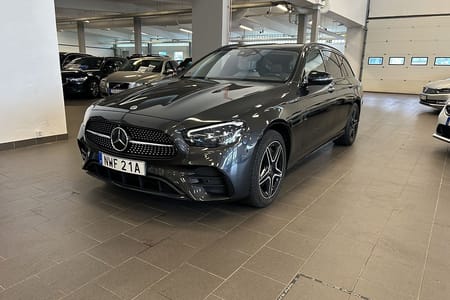 Mercedes-Benz E 300 T de 4MATIC 4-M AMG-LINE SUPERDEAL 3.95% / SKINN / BURMEISTER