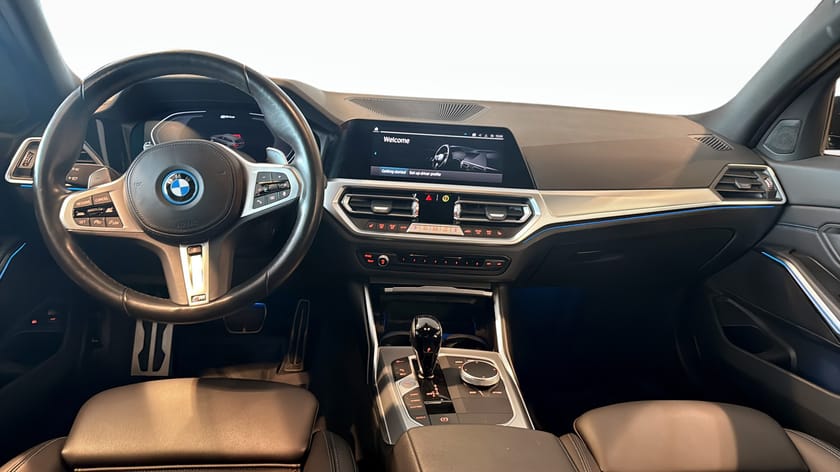 Bild 4 av BMW 330e xDrive Touring