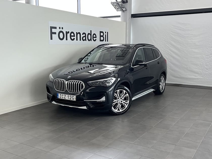 Bild 1 av BMW X1 xDrive25e Model xLine Drag Panorama Head-Up Park Assist