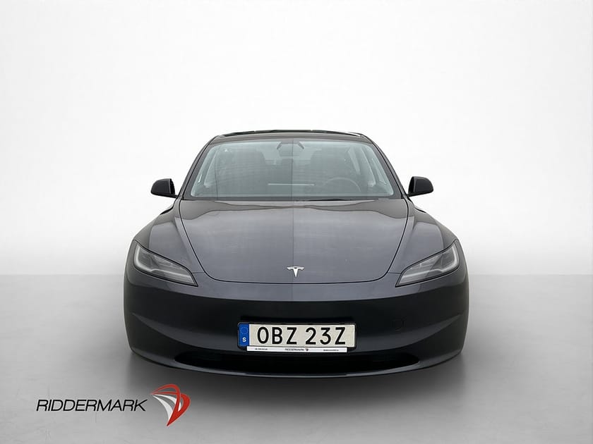 Bild 3 av Tesla Model 3 Long Range AWD Pano Värmepump AP Kamera Drag