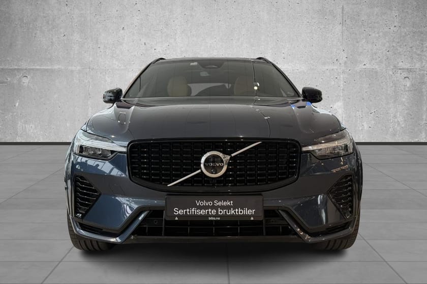Bilde 2 av Volvo XC60 T6 350Hk Ultimate, Massasje, 22", H.Feste, Luft, 360*