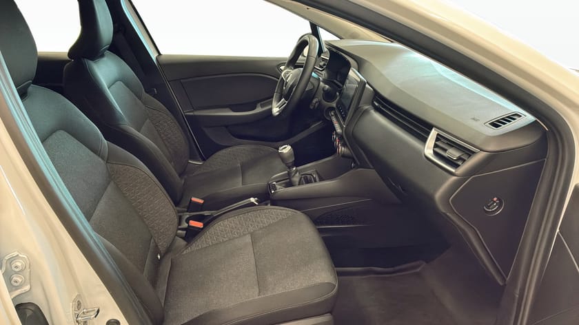 Bild 3 av Renault Clio // ZEN TCE 90hk //