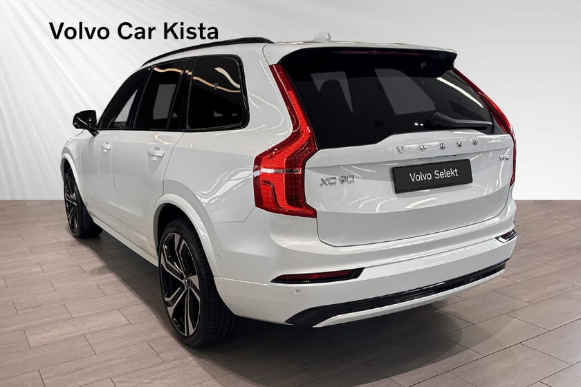 Bild 4 av Volvo XC90 7 Säten T8 Ultra Dark Edition Drag Luftfj HUD Pano B/W