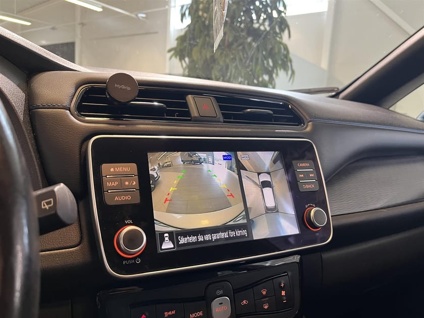 Bild 3 av Nissan Leaf 40kWh Tekna Bose Navi