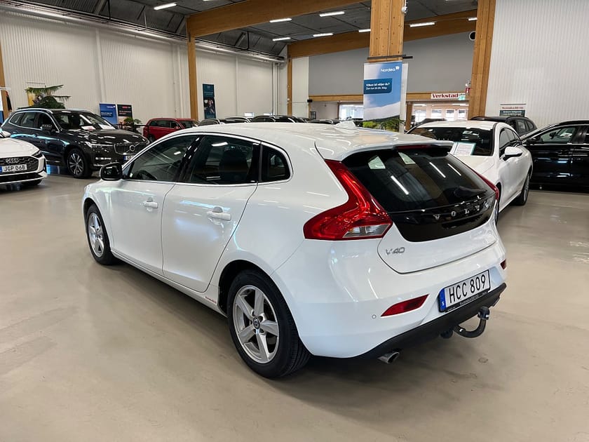 Bild 5 av Volvo V40 D3 Momentum Business Edition Pro (drag) 2.99% Ränta