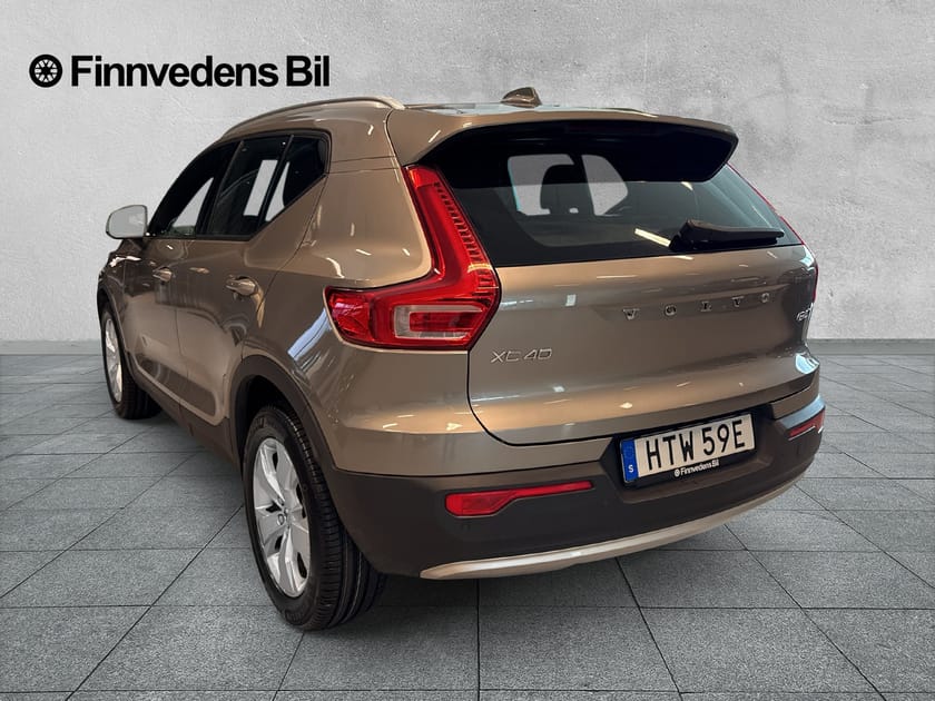 Bild 3 av Volvo XC40 B4 AWD Bensin Mom Adv Navi Pro Edt(V-hjul)
