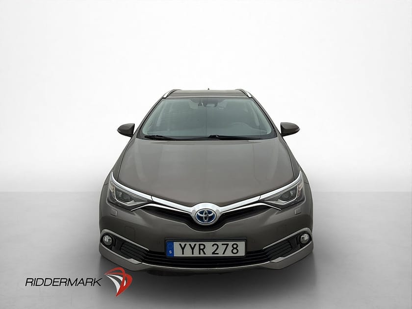 Bild 2 av Toyota Auris Touring Sports Hybrid Executive 136hk P-sensorer Bluetoot Navigation