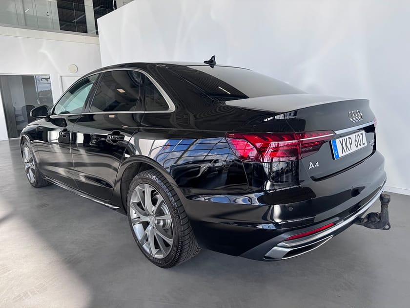 Bild 3 av Audi A4 Sedan 40 TDI quattro S Tronic | Värmare | Drag |