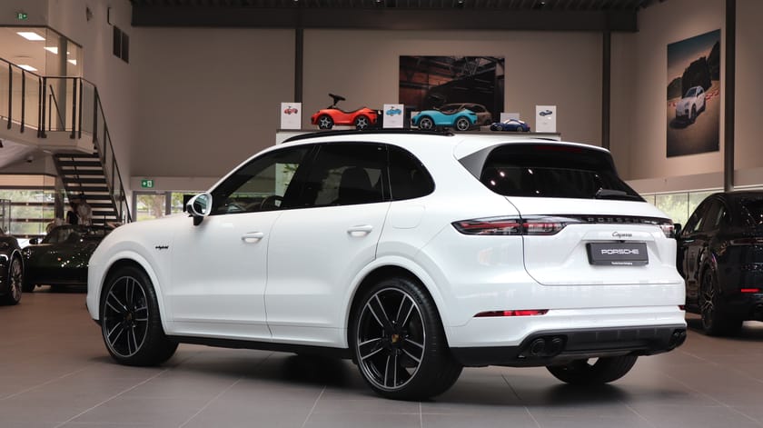 Bild 2 av Porsche Cayenne E-Hybrid