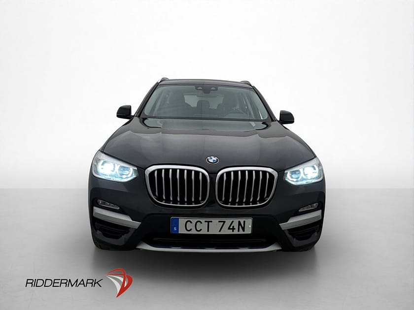 Bild 2 av BMW X3 xDrive20d X-Line Kamera HiFi Display-Key Gesture Drag