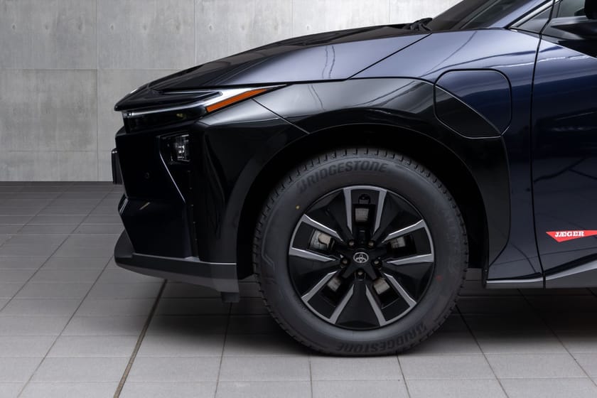 Bilde 3 av Toyota bZ4X AWD Active Tech