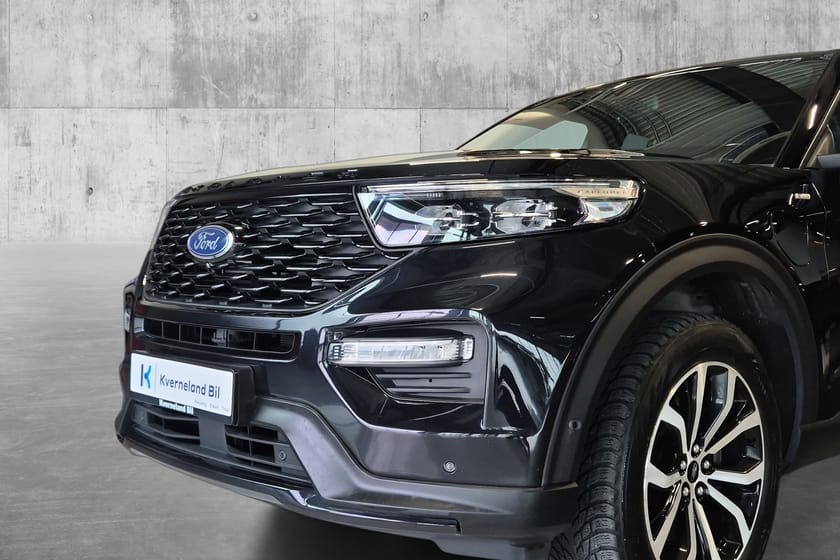 Bilde 2 av Ford Explorer Plug-In Hybrid Phev ST-Line Varebil/Krok