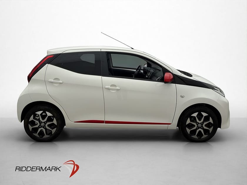 Bild 5 av Toyota Aygo 1.0 VVT-i 72hk X-PLAY B-Kamera Bluetooth