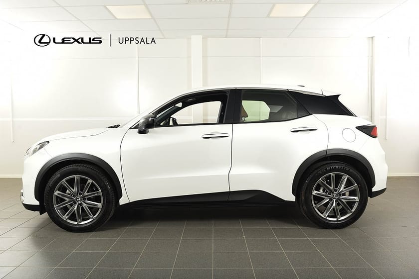 Bild 3 av Lexus LBX 1.5 Relax Advanced 360° Head-Up