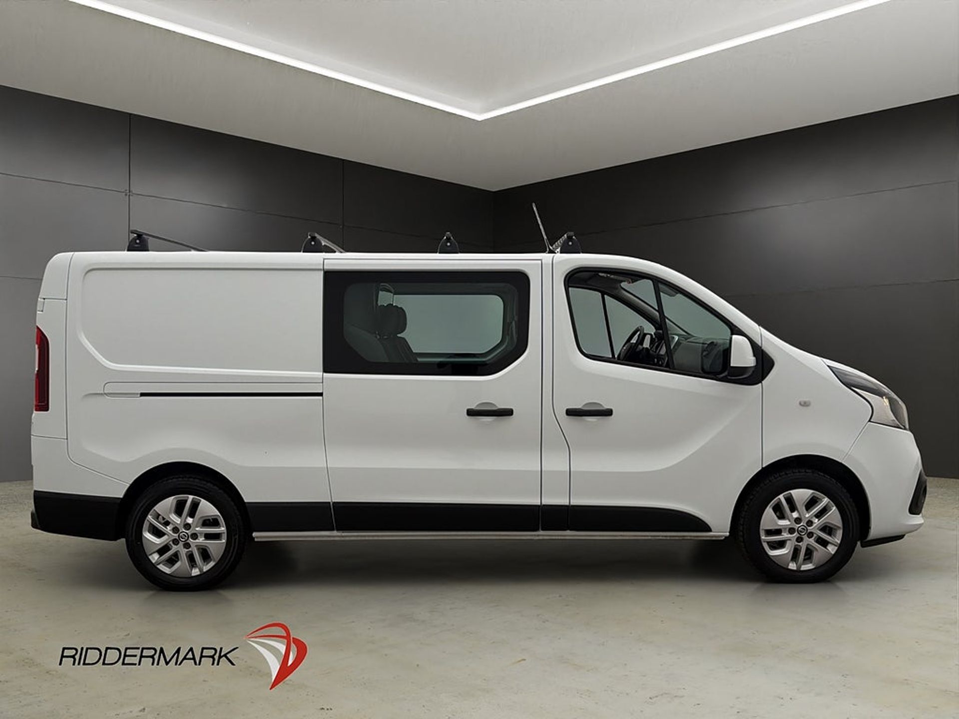 Nissan NV300 CrewVan L2 Värmare Drag 2019, photo 2/10