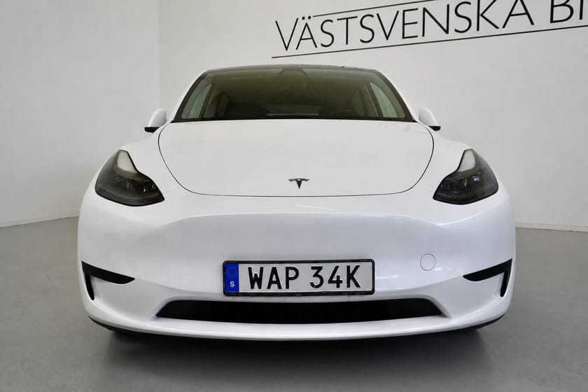 Bild 5 av Tesla Model Y Standard Range RWD Autopilot Drag Pano 3,45% Ränta