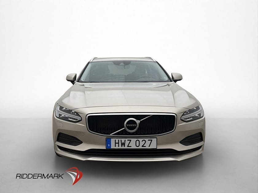 Bild 2 av Volvo V90 T4 190hk Momentum Värmare VOC PDC Adaptiv Farth.