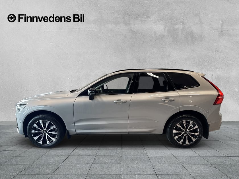 Bild 2 av Volvo XC60 B4 Diesel Plus Dark(V-hjul, Drag,360 kamera)