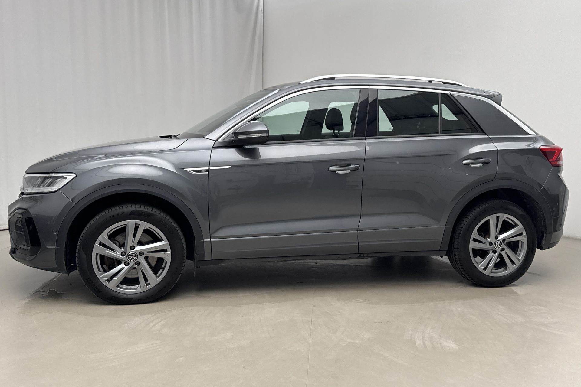 Volkswagen T-Roc 2.0 TDI DPF SCR 4Motion 2023, bild 2/10