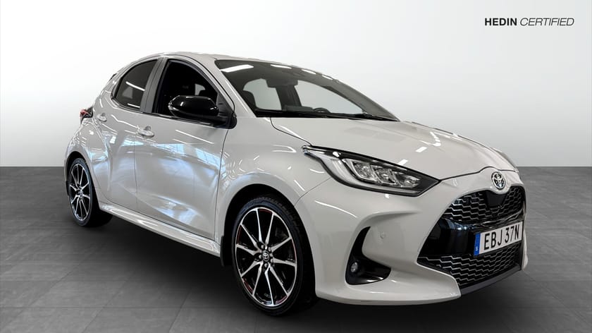 Bild 3 av Toyota Yaris Hybrid GR Sport | HUD | JBL | Pluspaket