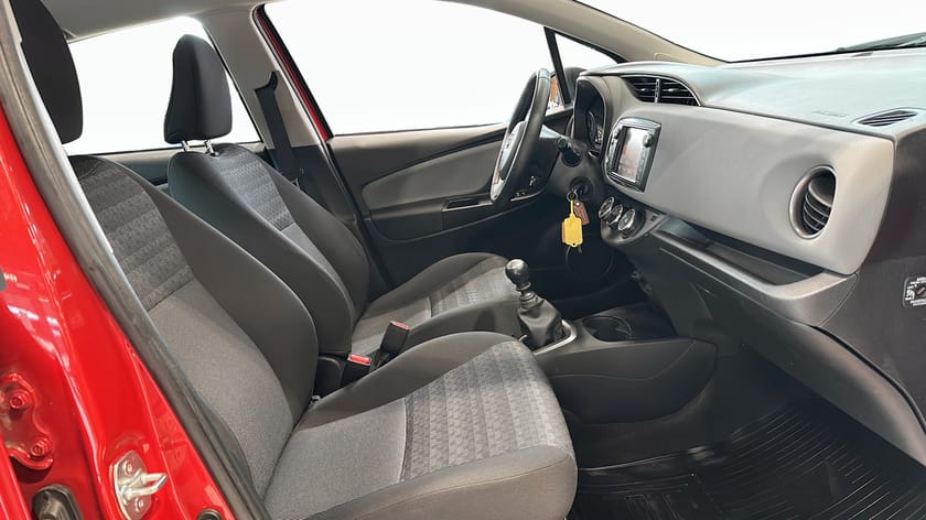 Bild 3 av Toyota Yaris / 3,95% Ränta / Backkamera /