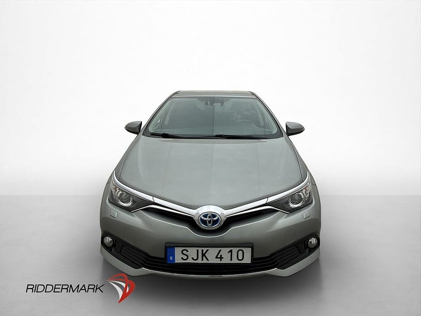 Bild 2 av Toyota Auris Hybrid 136hk Intense Edtn Kamera Navi Keyless
