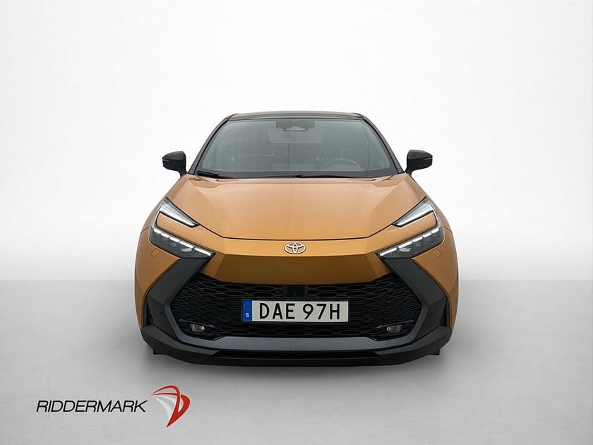 Bild 2 av Toyota C-HR Hybrid AWD-i AWD Executive Edt 197hk Pano JBL 360