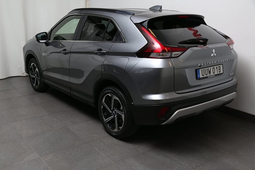 Bild 4 av Mitsubishi Eclipse Cross PHEV 2,4 MIVEC S-AWC Fleet Edition | B-Kamera | Carplay