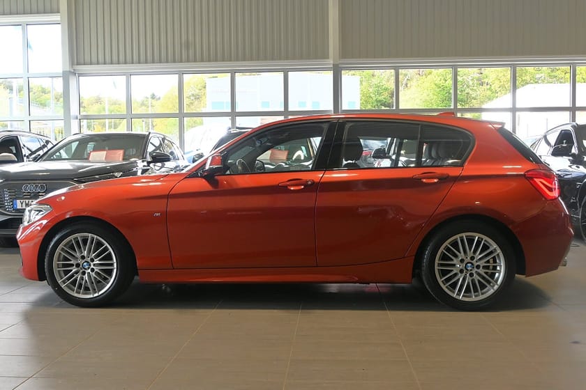 Bild 2 av BMW 118i M Sport 136hk PDC 18" LED