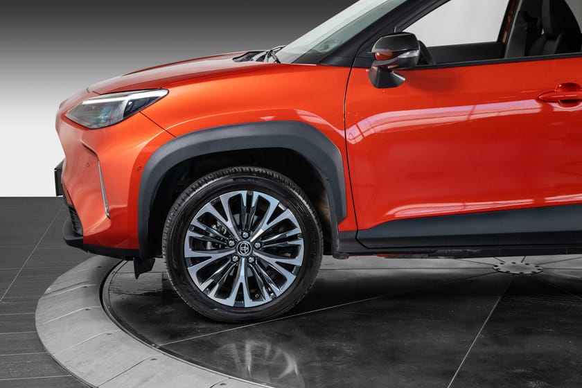 Bilde 4 av Toyota Yaris Cross Hybrid AWD-i Executive Bitone | AWD | Meget Velholdt