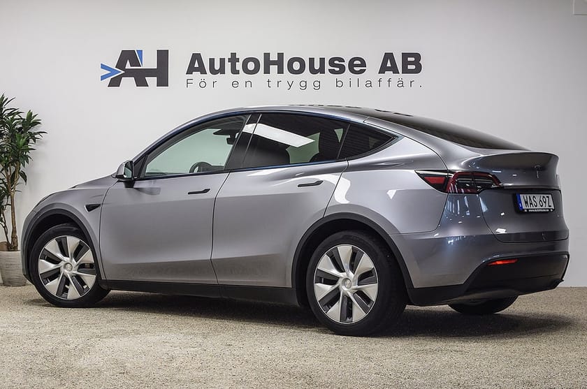 Bild 2 av Tesla Model Y Long Range AWD 514HK Ryzen Nybilsgaranti Drag