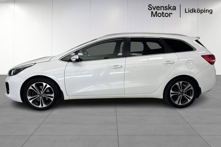 Bild 3 av Kia cee'd_sw 1.6 CRDi GT-Line I Drag I Carplay I Backkamera