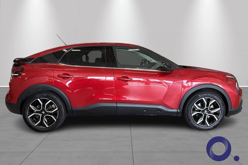 Bilde 4 av Citroën ë-C4 e-C4 Shine 136 hk