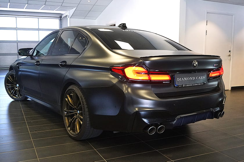 Bild 4 av BMW M5 B&W Taklucka Ventilerade Head up  Soft close