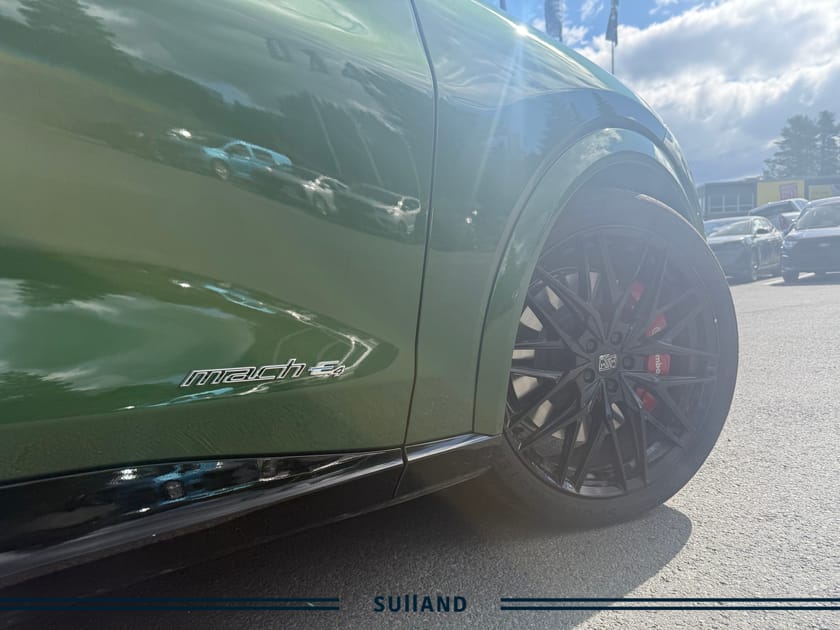 Bilde 3 av Ford Mustang Mach-E GT Long Range AWD | MÅ OPPLEVES |