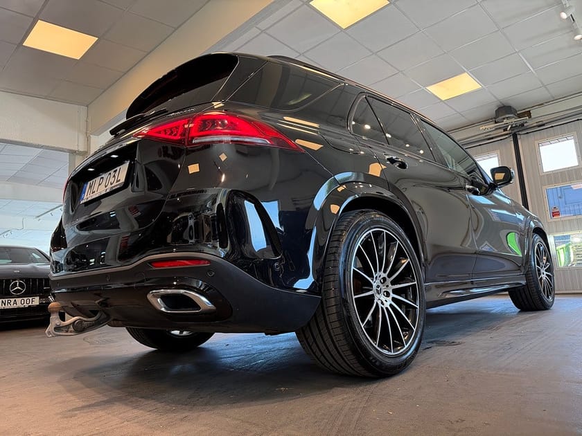 Bild 4 av Mercedes-Benz GLE 350 de 4MATIC AMG Pano HUD Massage Drag Gps MOMS SE UTR