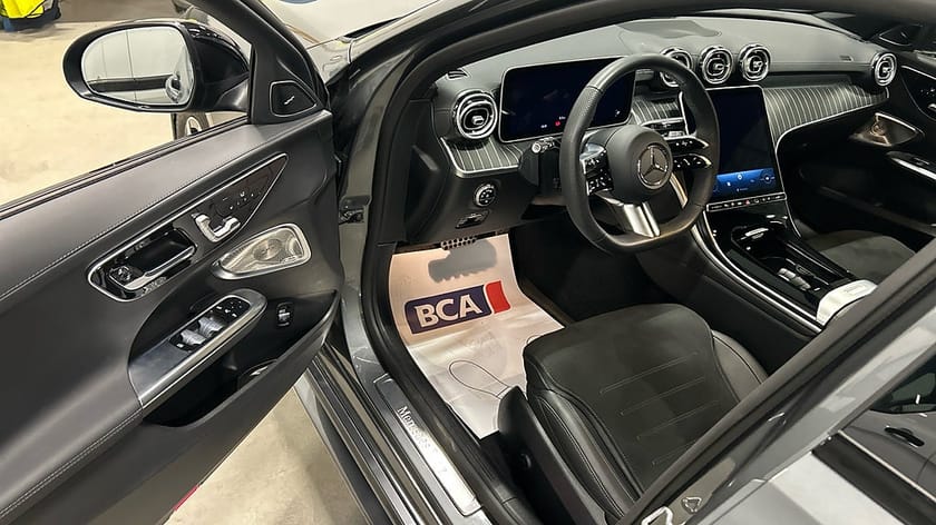 Bild 2 av Mercedes-Benz C 300 T de 4MATIC AMG Line Värmare