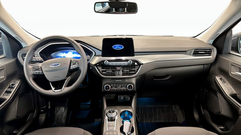 Bild 4 av Ford Kuga Plug-In Hybrid TITANIUM 225HK / Privatleasing 4495kr
