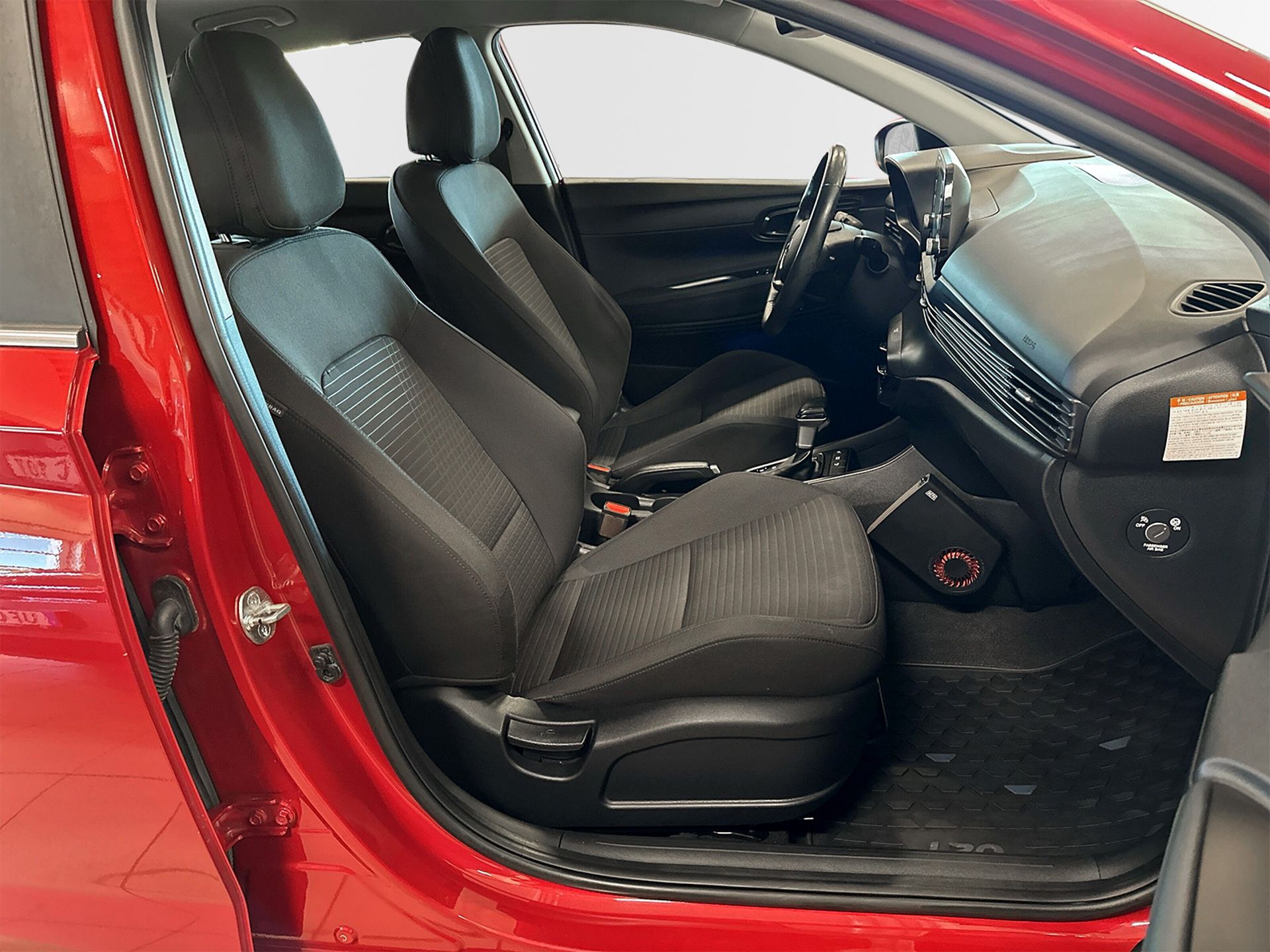 Hyundai i20 2021, bild 6/10